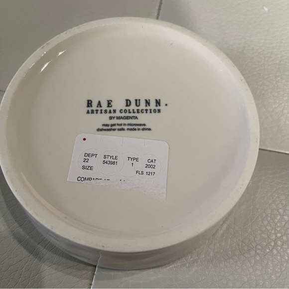 Rae Dunn artisan collection Sip Ceramic Pet Bowl NWT goldfish - Picture 3 of 5